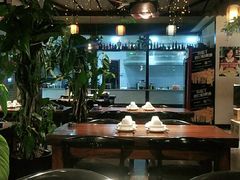 大堂-东家小院金汤酸菜鱼(南阳路店)