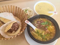 -闫家驴肉老店(华电一校店)