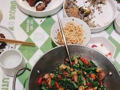 -渔语鱼酸菜鱼新川菜(来福士店)