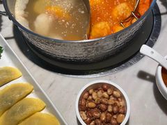 -左庭右院鲜牛肉火锅(浦江欢乐颂店)