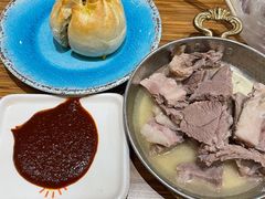 -蒙亨·手把肉·蒙古包文化主题餐厅(天恒广场店)
