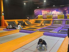 -Tenker Club弹刻极限主题公园 · 蹦床 · 团建 · 生日派对(大关店)