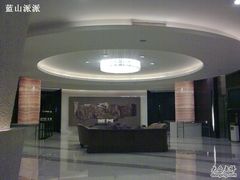 201010311686-上海世茂皇家艾美酒店