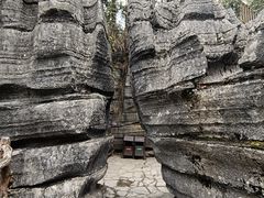 -梭布垭石林景区