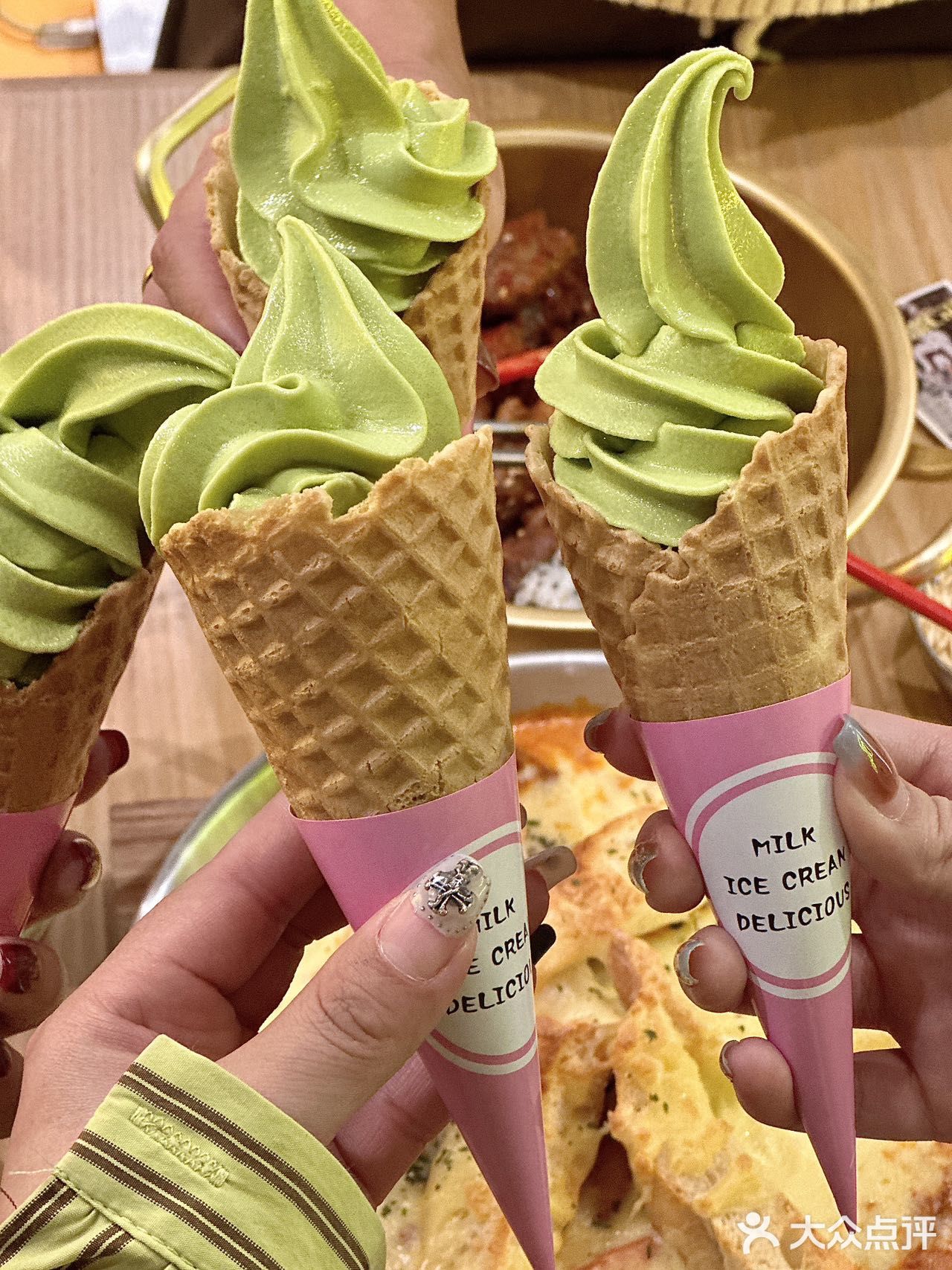 不是上海是天津！！！有幸吃过一次怀念终身。。。