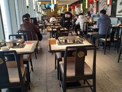 大堂-江边城外烤全鱼(世茂广场店)