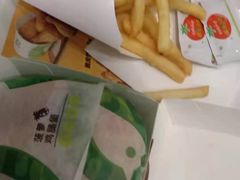 -德克士(中心医院店)