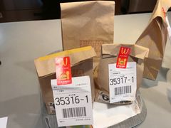 -麦当劳(杨林得来速店)