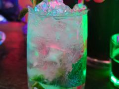 -UP嘻哈酒吧(粉巢店)