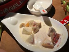 -胖哥俩肉蟹煲(河北勒泰购物中心店)
