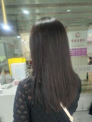 -镁连社·美联社