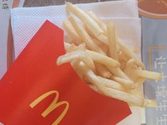 -麦当劳(鄂尔多斯机场店)