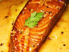 -Hi City·城市之巅