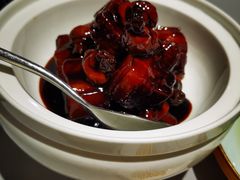 百叶结红烧肉-屋里厢上海菜馆