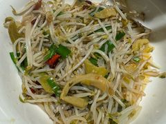 -聚鑫朋酸菜肥肠(文艺路口店)