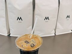 -M Stand(上海人民广场来福士店)