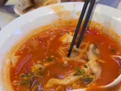 -渝是乎川渝小炒(新世界百货望京店)