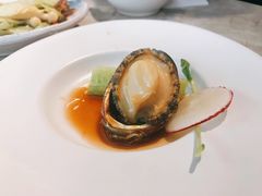 鲜活鲍鱼-極上萬膳·日料放题(海岸城店)