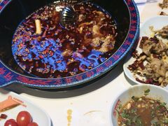 -何师傅美蛙鱼头(汉街店)