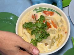 -明记烧鱼美味店
