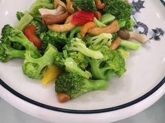 -大鸭梨烤鸭店(金顶街店)