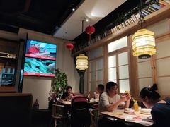 -湘阁里辣(沙井华润万家店)