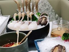 -红鼎豆捞·非遗鲍皇汤火锅(宝丰路店)