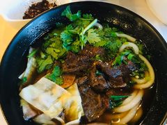 花溪牛肉粉-黔香阁(碧云店)