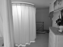 -薇兰专业脱毛连锁机构