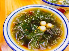 【婆婆手搓】仙人豆腐-喜半仙·牛八宝·两江米粉酒(普陀路店)