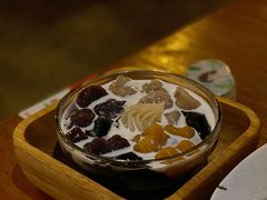 芋圆地瓜圆紫薯圆仙草奶冻-Let's Taipei 非常烘焙(太古里店)