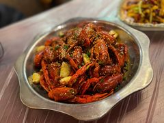 -肥肥虾庄·金牌油焖大虾(汉口城市广场店)