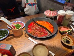 -萍姐火锅·公路夜市(武汉首店)