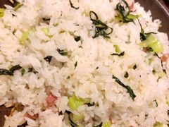 咸肉菜饭-松沪名灶·豆浆鱼头·新上海菜(飞航吾悦广场店)
