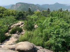 -灵岩山风景区