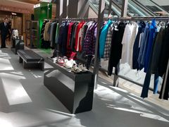-BALENCIAGA(恒隆广场店)