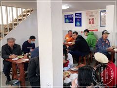 大堂-宝瑞门钉肉饼店