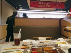 -海底捞火锅(曹安公路店)