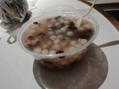 -芳婆糕团店(王府大街店)