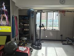 -琪航健身工作室(徐汇光大店)