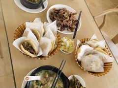 -闫家驴肉老店(华电一校店)