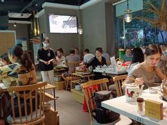 大堂-顺德公广东猪肚鸡·煲仔饭(白石洲店)