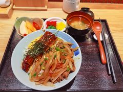 鳗鱼拼猪肉-yokocho上横町·日本食街(深业上城店)