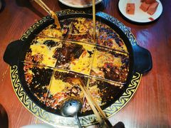 -黄家码头老火锅(解放碑旗舰店)