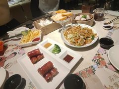 -隆隆金大茶楼(地王广场店)