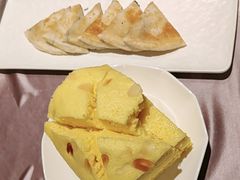 -广州中心皇冠假日酒店·百粤楼