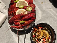 -巴厘龙虾·榜首油焖大虾(音乐学院·沿江酒馆店)