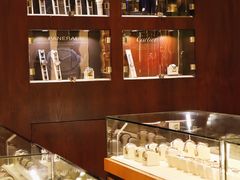 -109度二手奢侈品手表包包珠宝回收(新天地店)