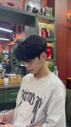 -查尔曼男士理发馆