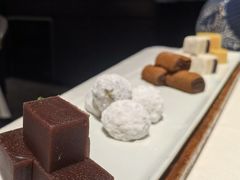 -四季民福烤鸭店(外滩外白渡桥店)